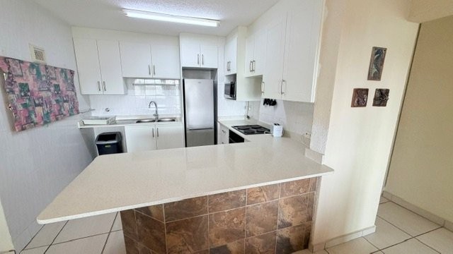 3 Bedroom Property for Sale in Uvongo KwaZulu-Natal