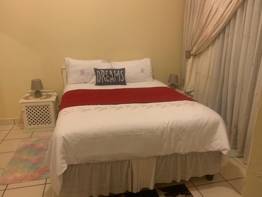 To Let 2 Bedroom Property for Rent in Shelly Beach KwaZulu-Natal