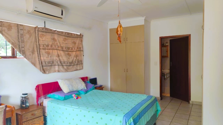 3 Bedroom Property for Sale in Marina Beach KwaZulu-Natal
