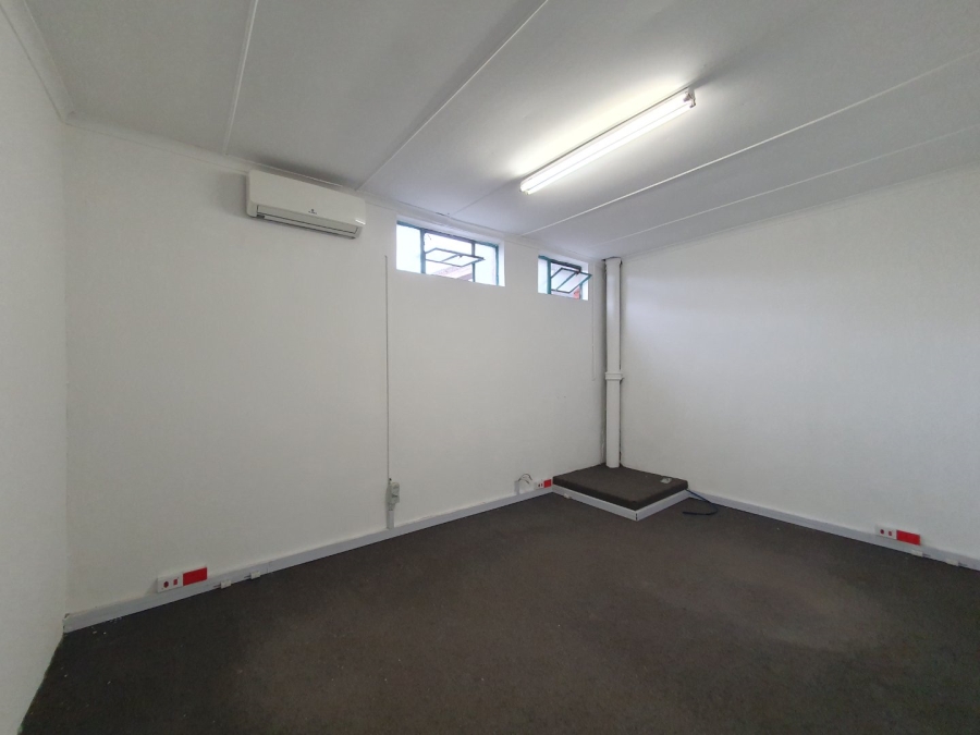To Let Commercial Property for Rent in Jacobs KwaZulu-Natal