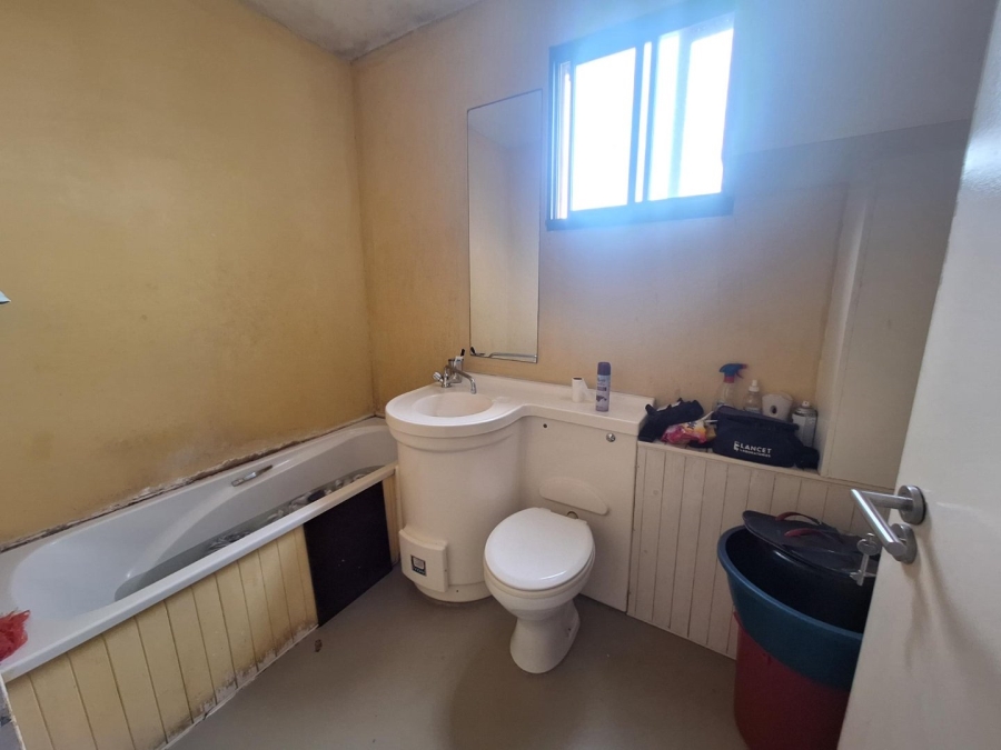 To Let 1 Bedroom Property for Rent in Bulwer KwaZulu-Natal