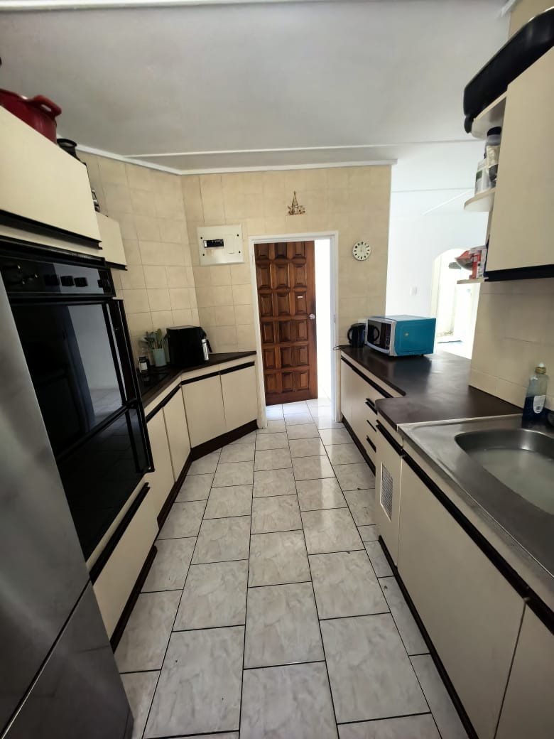 To Let 3 Bedroom Property for Rent in Amanzimtoti KwaZulu-Natal