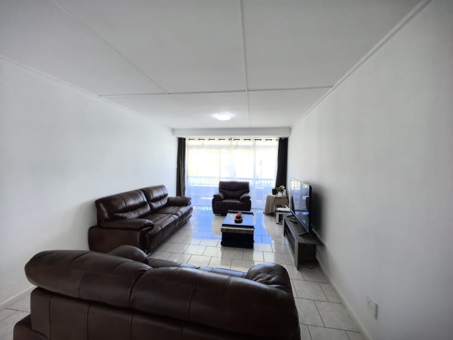 To Let 3 Bedroom Property for Rent in Amanzimtoti KwaZulu-Natal