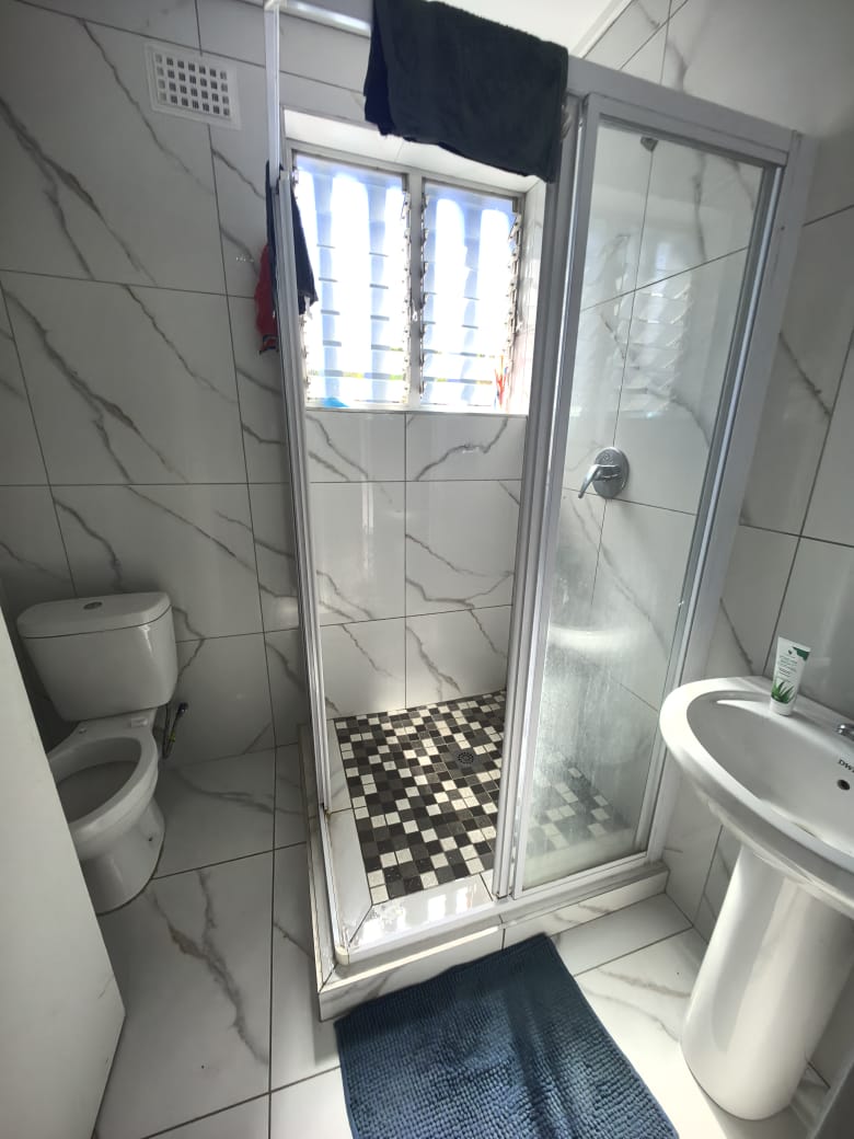 To Let 3 Bedroom Property for Rent in Amanzimtoti KwaZulu-Natal