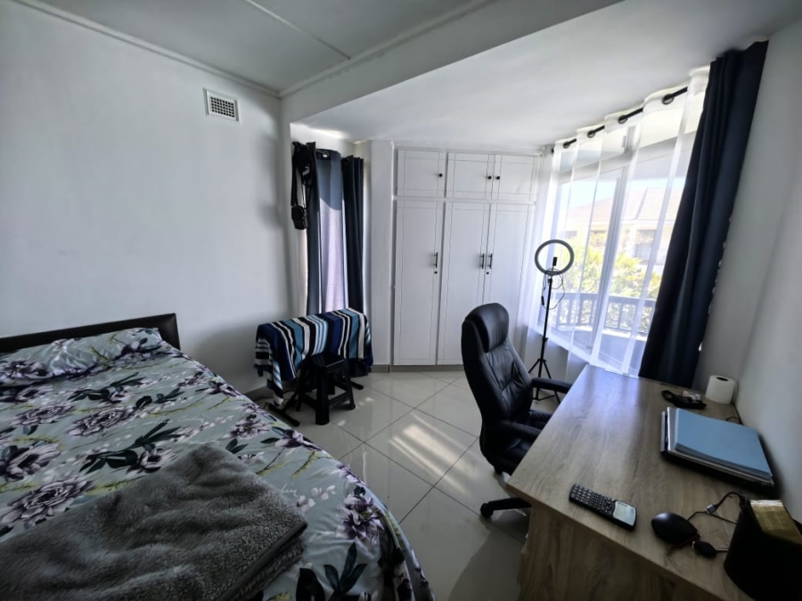 To Let 3 Bedroom Property for Rent in Amanzimtoti KwaZulu-Natal
