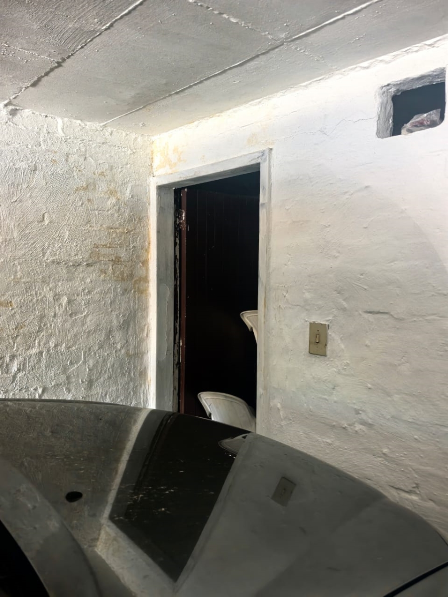 To Let 3 Bedroom Property for Rent in Amanzimtoti KwaZulu-Natal