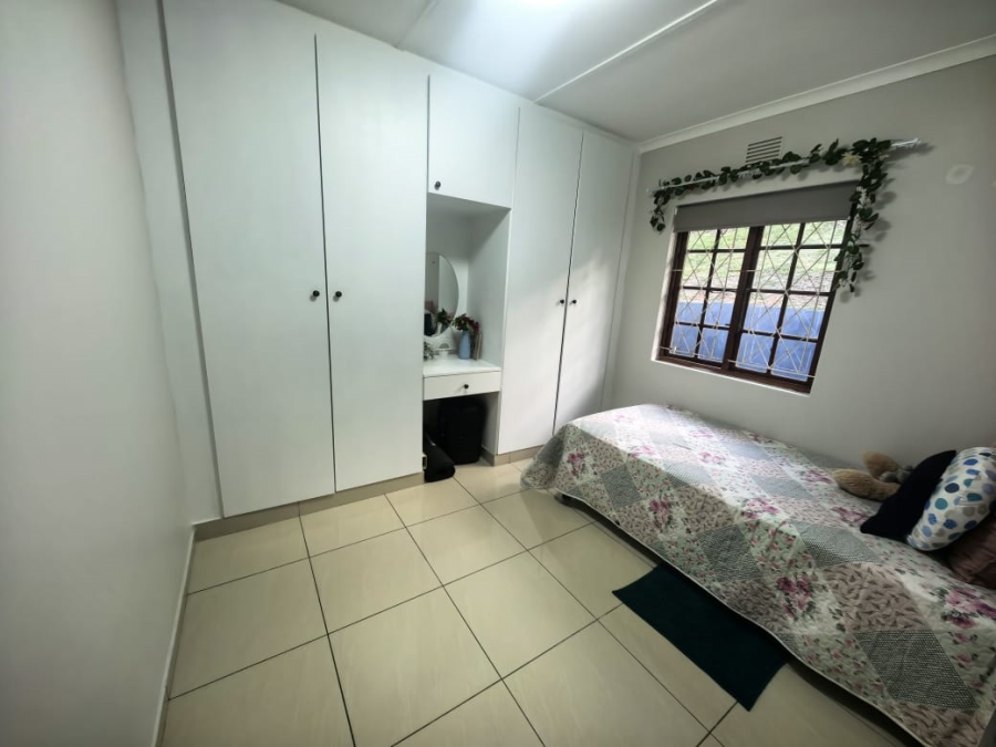 4 Bedroom Property for Sale in Amanzimtoti KwaZulu-Natal