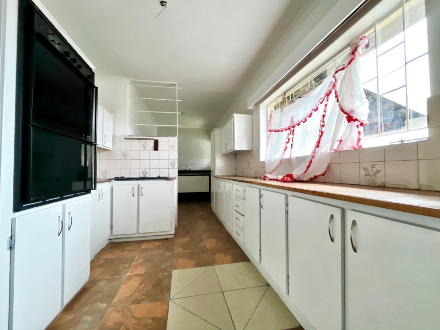 3 Bedroom Property for Sale in Pioneer Park KwaZulu-Natal