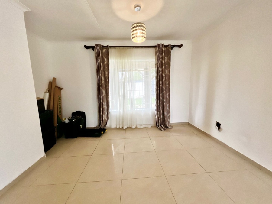 3 Bedroom Property for Sale in Pioneer Park KwaZulu-Natal