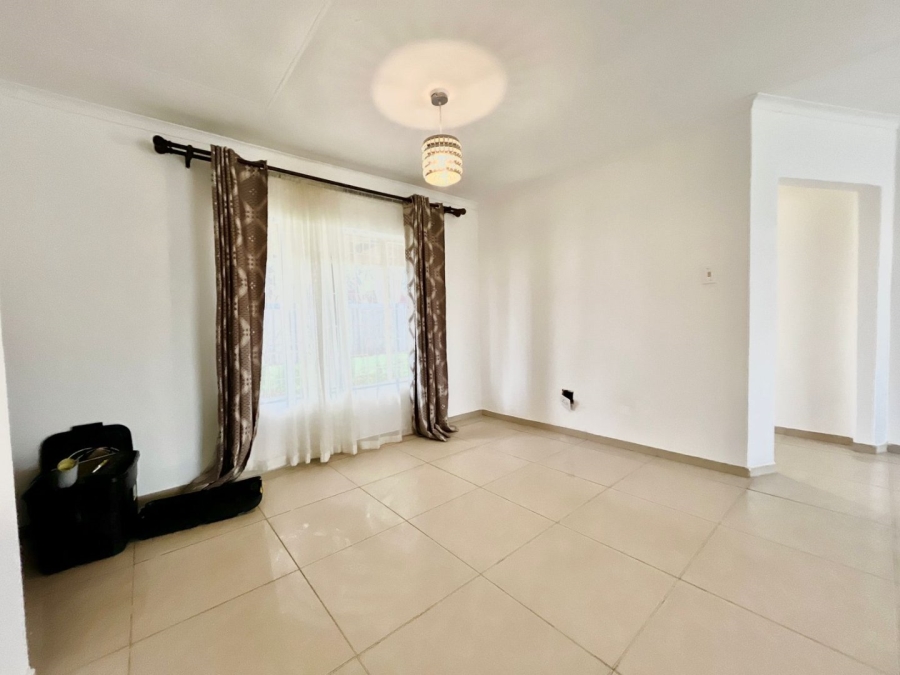 3 Bedroom Property for Sale in Pioneer Park KwaZulu-Natal