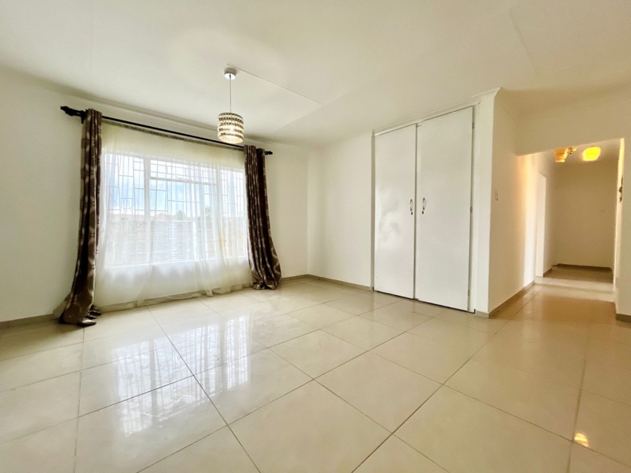 3 Bedroom Property for Sale in Pioneer Park KwaZulu-Natal