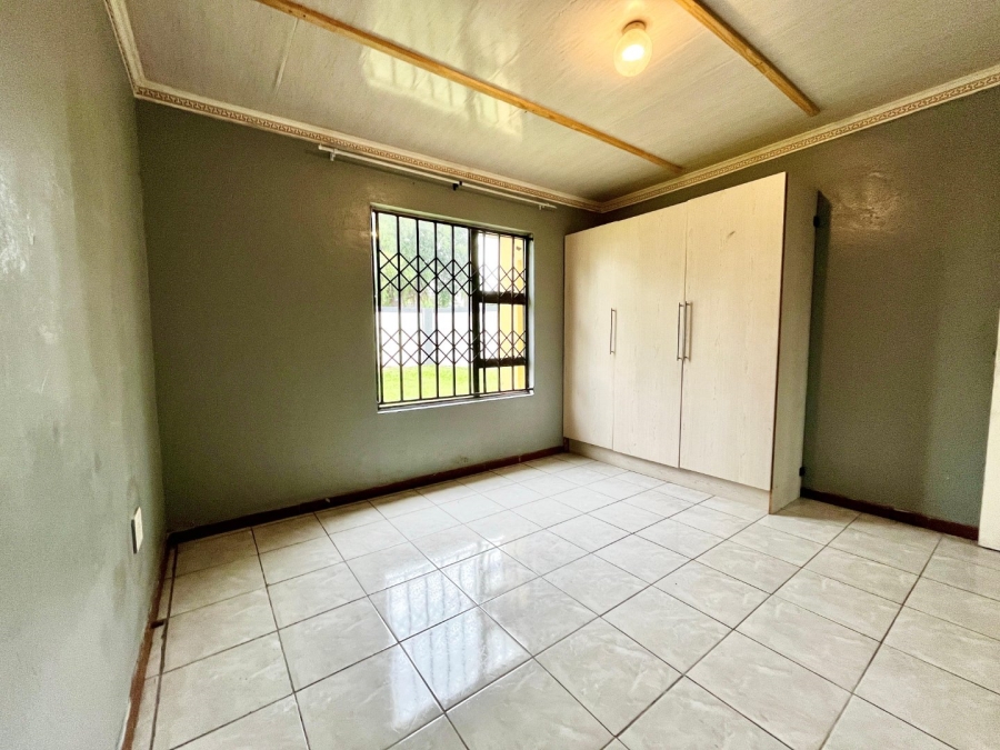 3 Bedroom Property for Sale in Pioneer Park KwaZulu-Natal