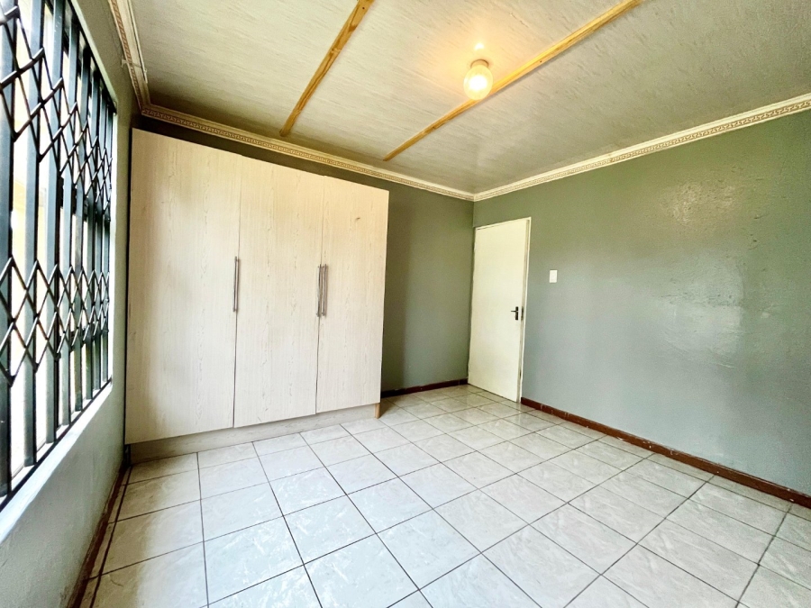 3 Bedroom Property for Sale in Pioneer Park KwaZulu-Natal