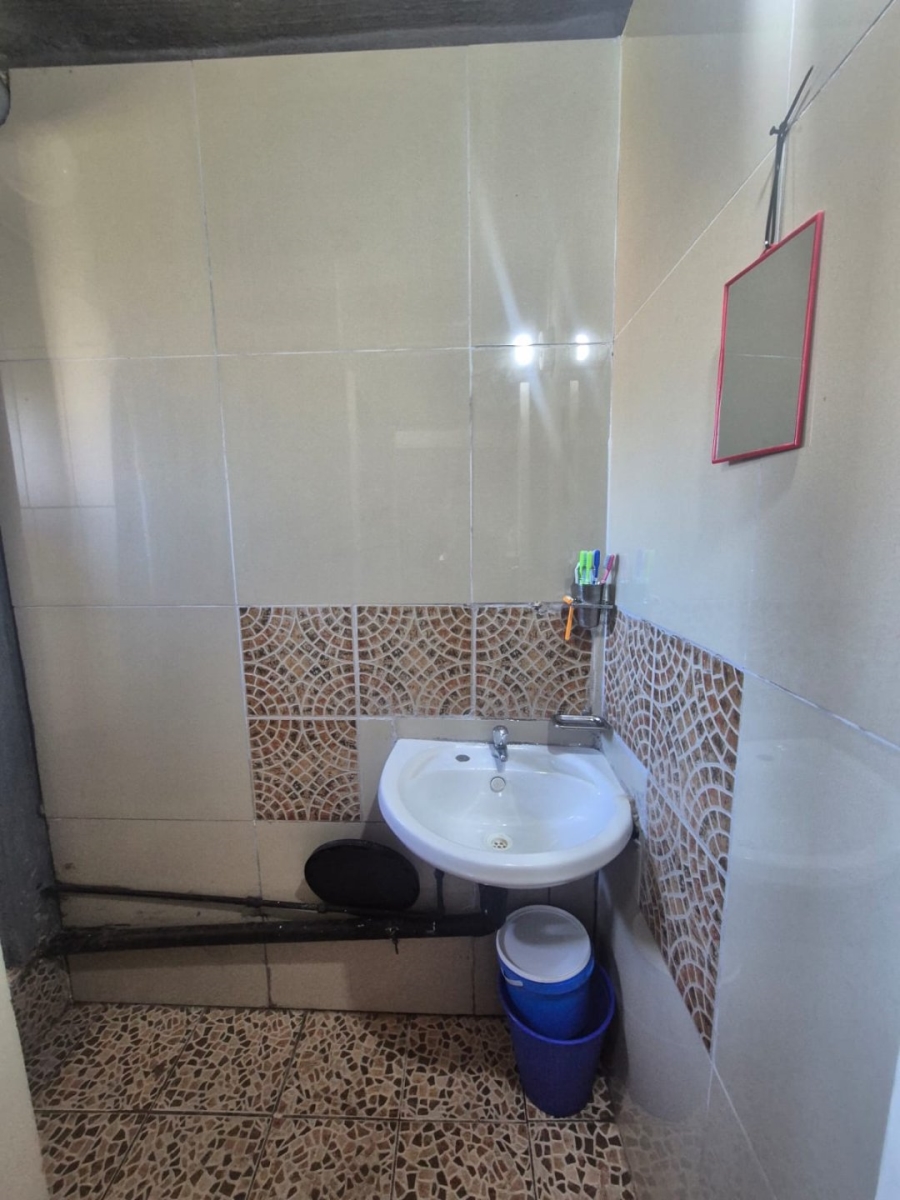 1 Bedroom Property for Sale in Merewent KwaZulu-Natal