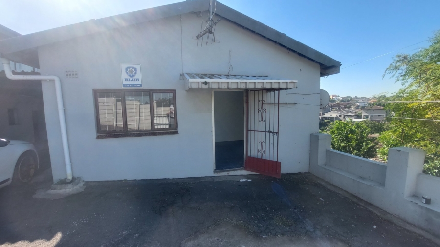 6 Bedroom Property for Sale in Umhlatuzana KwaZulu-Natal