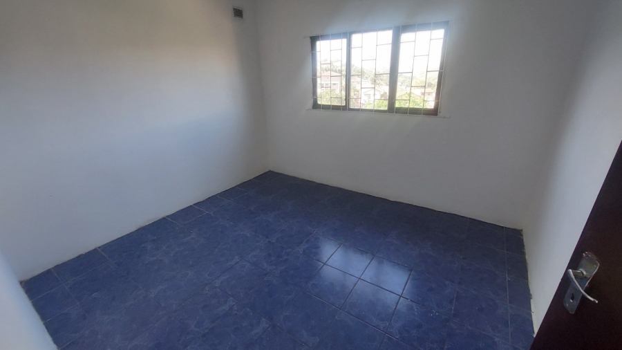 6 Bedroom Property for Sale in Umhlatuzana KwaZulu-Natal