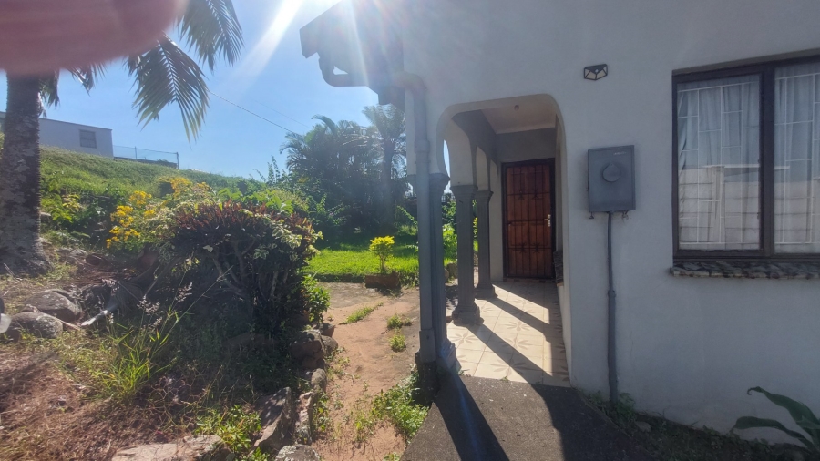 6 Bedroom Property for Sale in Umhlatuzana KwaZulu-Natal