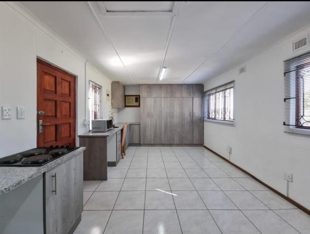 To Let 1 Bedroom Property for Rent in Reservoir Hills KwaZulu-Natal