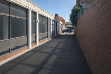 To Let Commercial Property for Rent in Stamford Hill KwaZulu-Natal