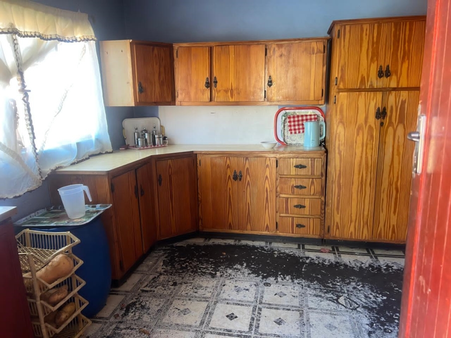 5 Bedroom Property for Sale in Osizweni KwaZulu-Natal