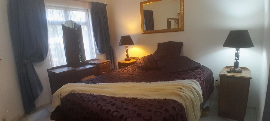 2 Bedroom Property for Sale in Manaba Beach KwaZulu-Natal