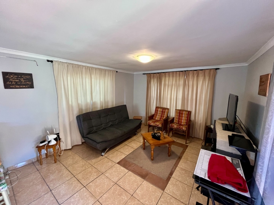 To Let 1 Bedroom Property for Rent in Hillary KwaZulu-Natal