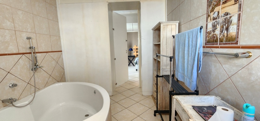 4 Bedroom Property for Sale in Mtwalume KwaZulu-Natal