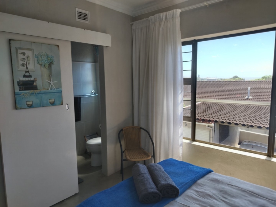2 Bedroom Property for Sale in St Michaels On Sea KwaZulu-Natal