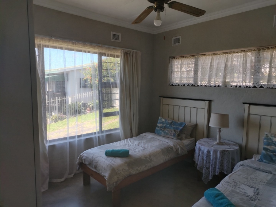 2 Bedroom Property for Sale in St Michaels On Sea KwaZulu-Natal