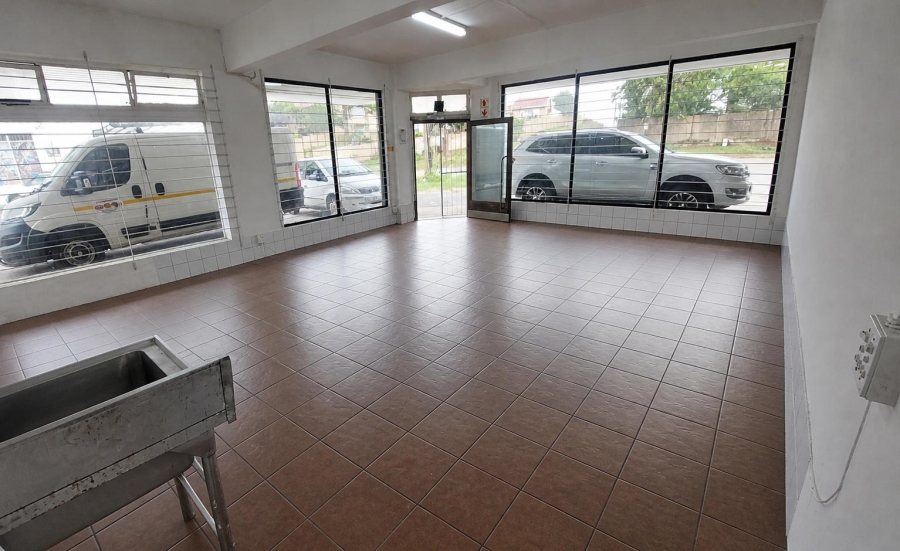 To Let Commercial Property for Rent in Bluff KwaZulu-Natal