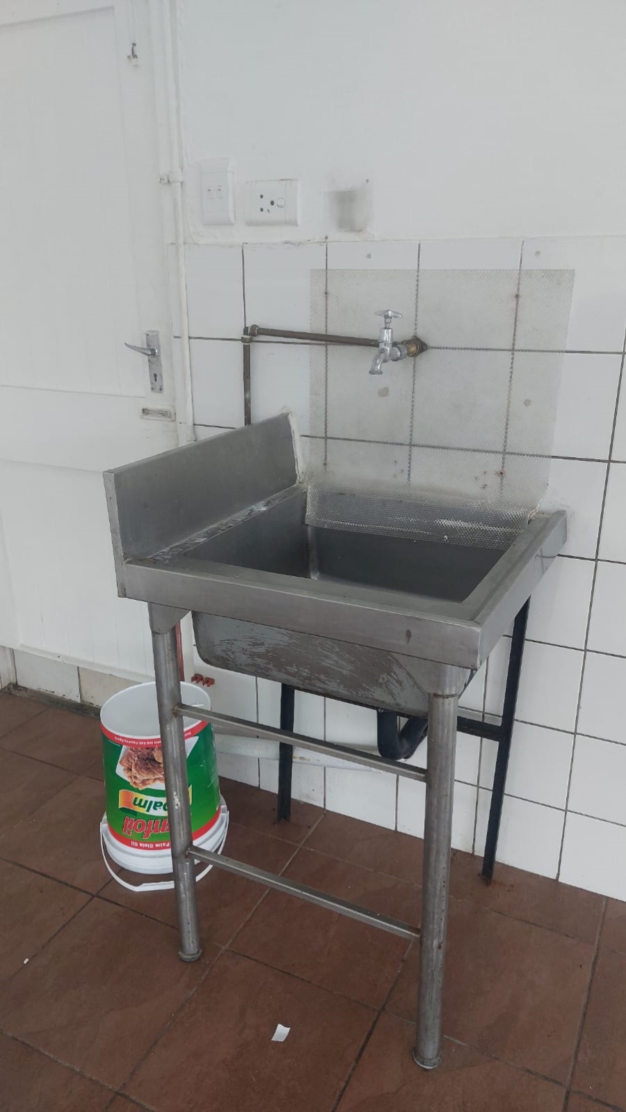 To Let Commercial Property for Rent in Bluff KwaZulu-Natal