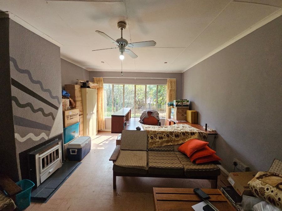 4 Bedroom Property for Sale in Signal Hill KwaZulu-Natal