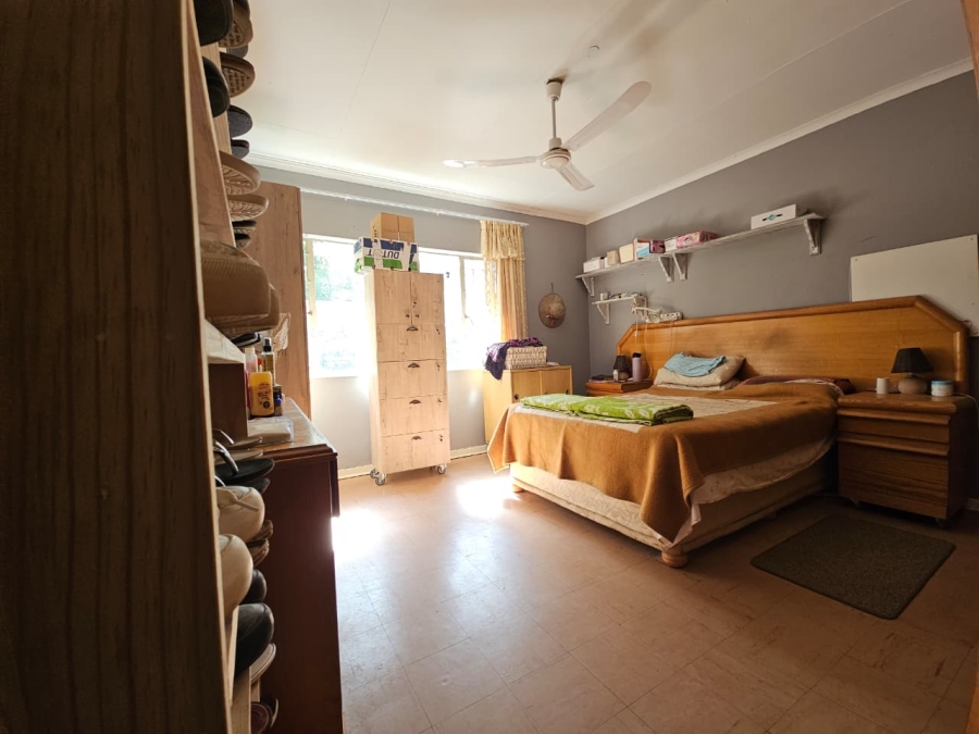 4 Bedroom Property for Sale in Signal Hill KwaZulu-Natal