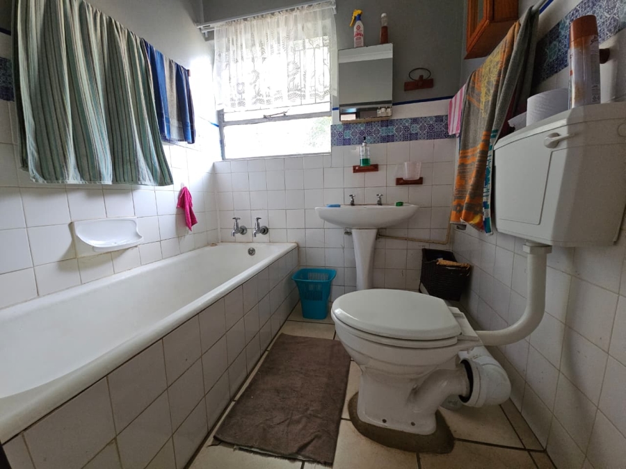 4 Bedroom Property for Sale in Signal Hill KwaZulu-Natal