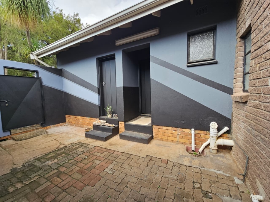4 Bedroom Property for Sale in Signal Hill KwaZulu-Natal