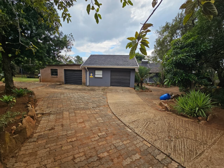 4 Bedroom Property for Sale in Signal Hill KwaZulu-Natal