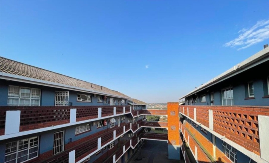 2 Bedroom Property for Sale in Montclair KwaZulu-Natal