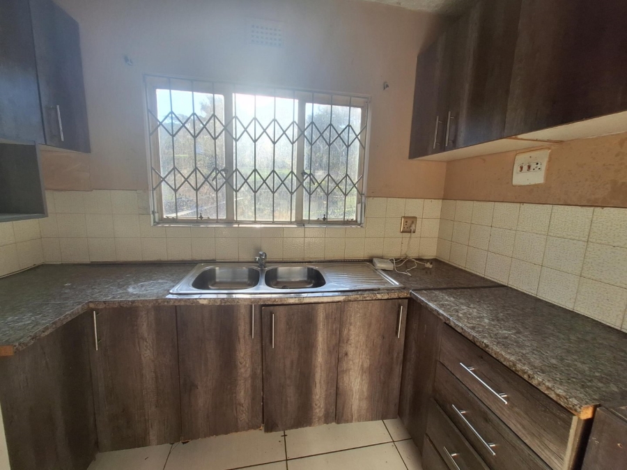 2 Bedroom Property for Sale in Montclair KwaZulu-Natal