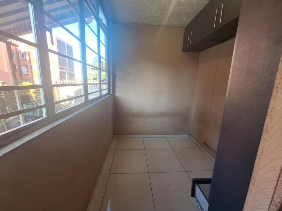 2 Bedroom Property for Sale in Montclair KwaZulu-Natal