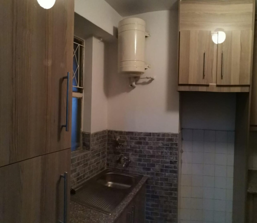 To Let 1 Bedroom Property for Rent in Durban Central KwaZulu-Natal