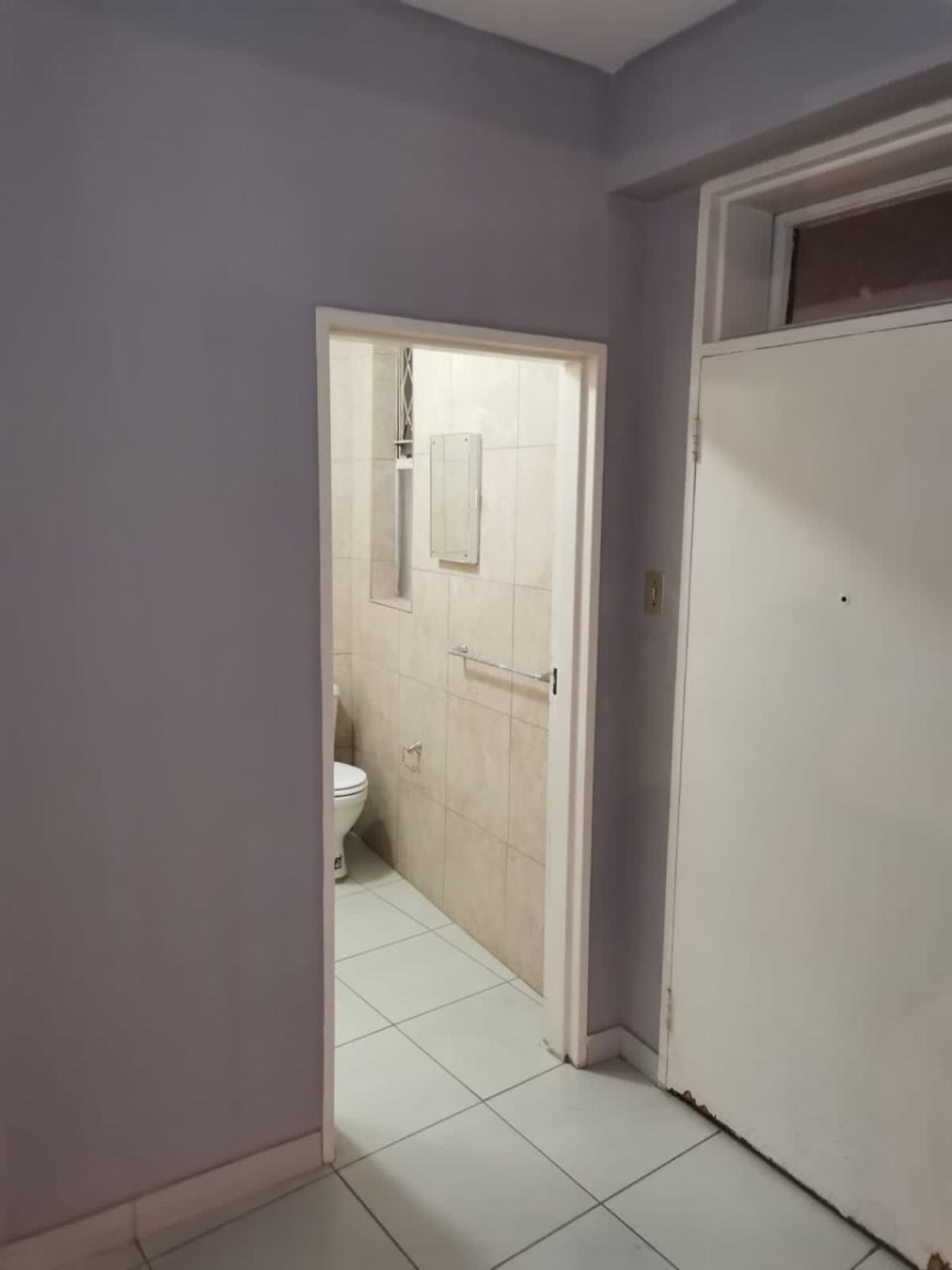 To Let 1 Bedroom Property for Rent in Durban Central KwaZulu-Natal