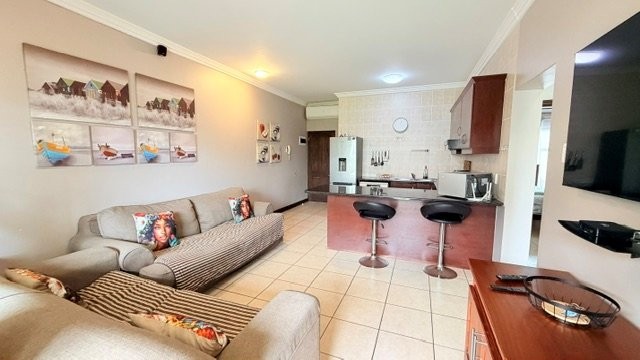 2 Bedroom Property for Sale in Uvongo KwaZulu-Natal