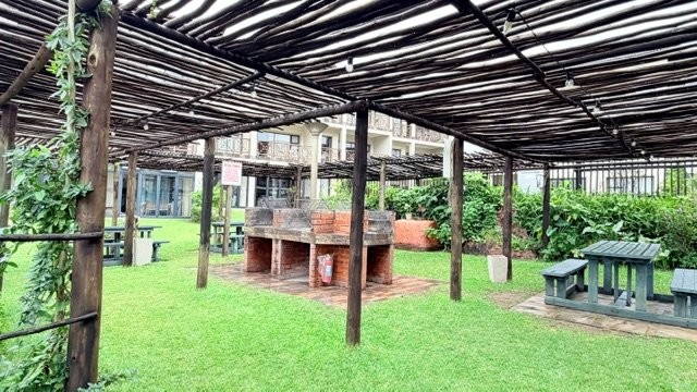 2 Bedroom Property for Sale in Uvongo KwaZulu-Natal