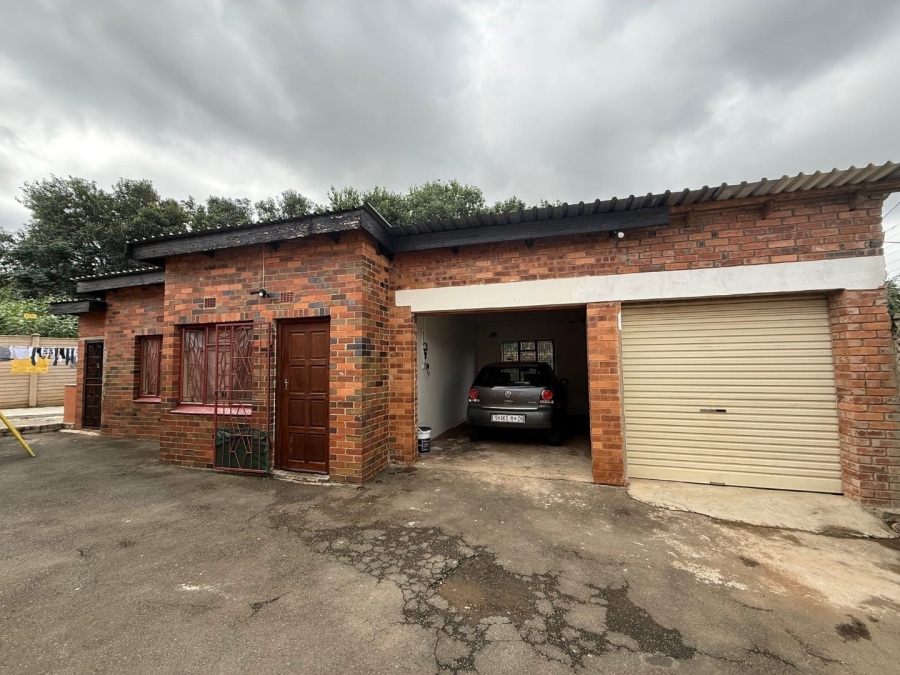  Bedroom Property for Sale in Newholme KwaZulu-Natal