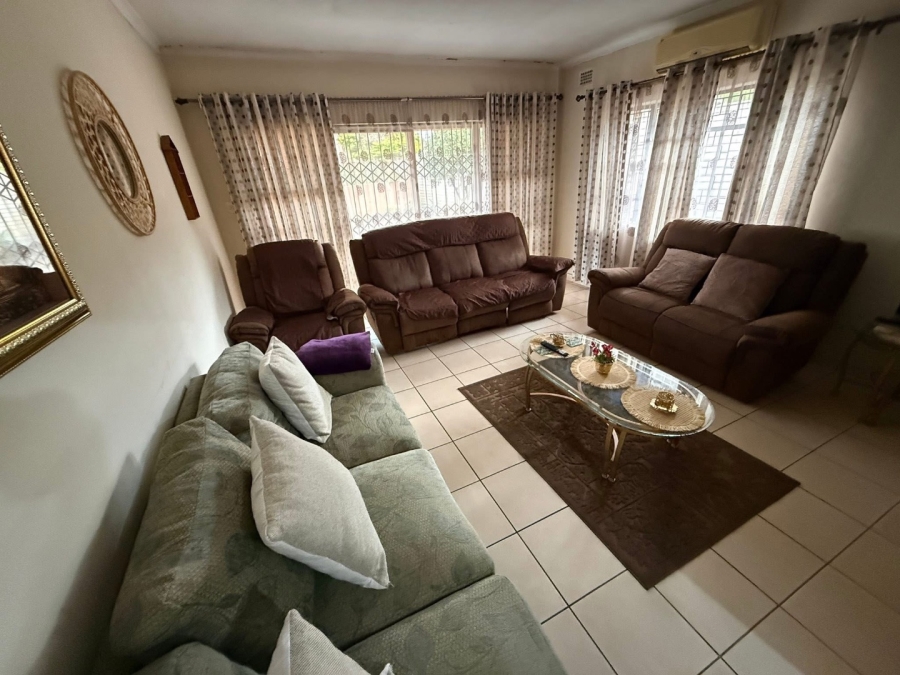  Bedroom Property for Sale in Newholme KwaZulu-Natal
