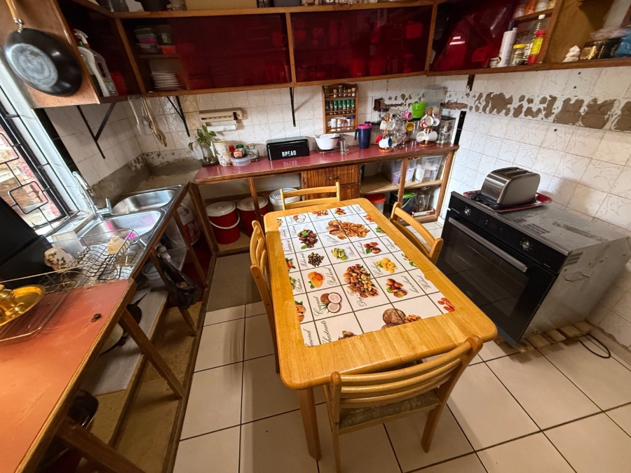  Bedroom Property for Sale in Newholme KwaZulu-Natal