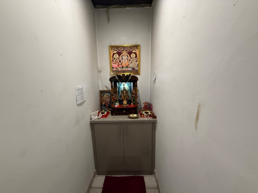  Bedroom Property for Sale in Newholme KwaZulu-Natal
