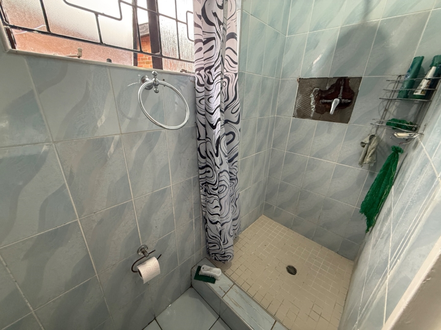  Bedroom Property for Sale in Newholme KwaZulu-Natal