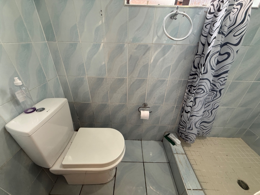  Bedroom Property for Sale in Newholme KwaZulu-Natal