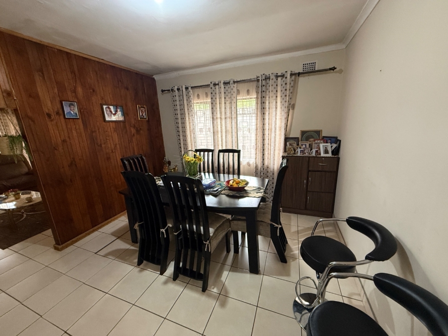  Bedroom Property for Sale in Newholme KwaZulu-Natal